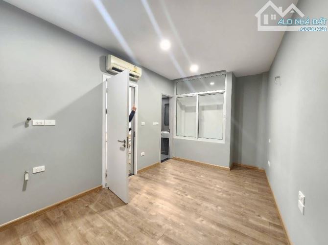 NHÀ ĐẸP - VÕNG THỊ - TÂY HỒ - 48/50 M - 6TẦNG - MẶT TIỀN 5.3M - 22.5 TỶ SỔ ĐỎ CHÍNH CHỦ