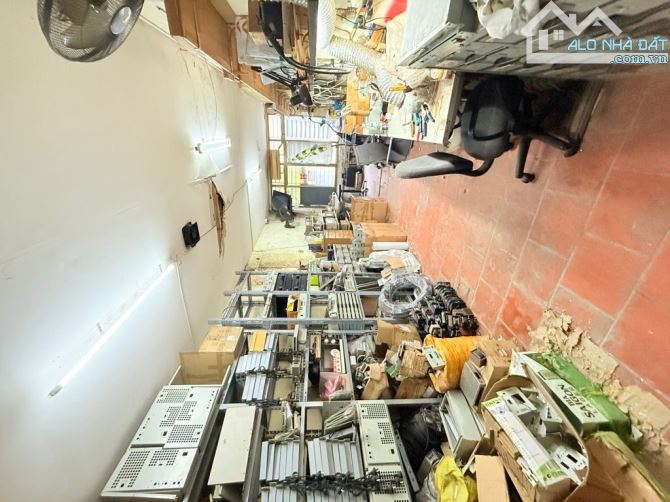 BÁN NHÀ - NGUYỄN CÔNG HOAN - BA ĐÌNH - 56 M- 3 TẦNG - MẶT TIỀN 3.5M - 16.7 TỶ SỔ ĐỎ VUÔN