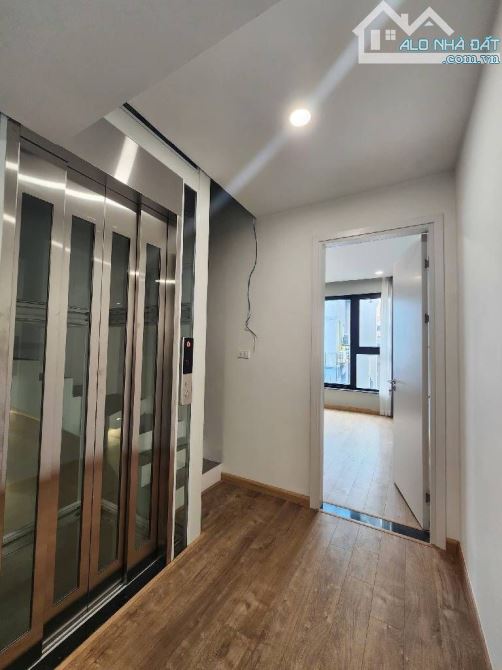 NHÀ ĐẸP - VÕNG THỊ - TÂY HỒ - 48/50 M - 6TẦNG - MẶT TIỀN 5.3M - 22.5 TỶ SỔ ĐỎ CHÍNH CHỦ