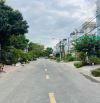 Gấp bán hạ 2 tỷ còn 9,999 Tỷ MT KD đối diện bến xe quận 8. DT: 96m2