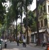 Bán căn nhà phân lô, ô tô đỗ cửa ở phố Lò Đúc
