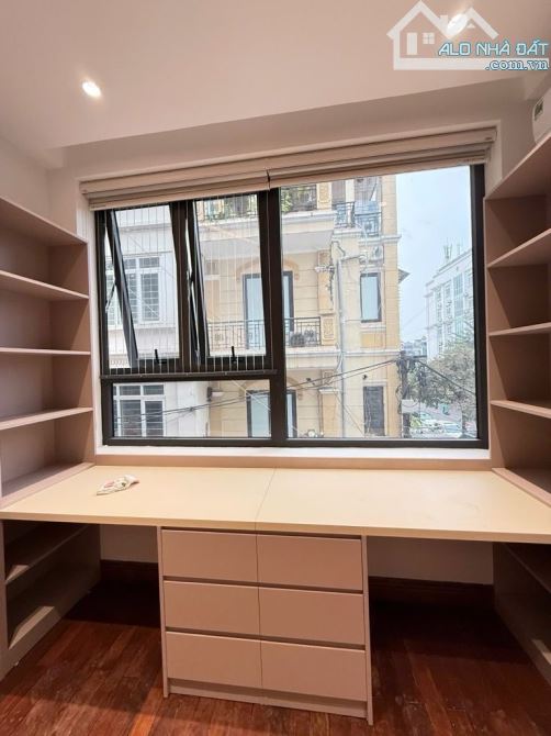 NHÀ QUẦN NGỰA - BA ĐÌNH - 57/62 M - 6 TẦNG - MẶT TIỀN 3,5M - 31 TỶ SỔ ĐỎ CHÍNH CHỦ ĐẸP