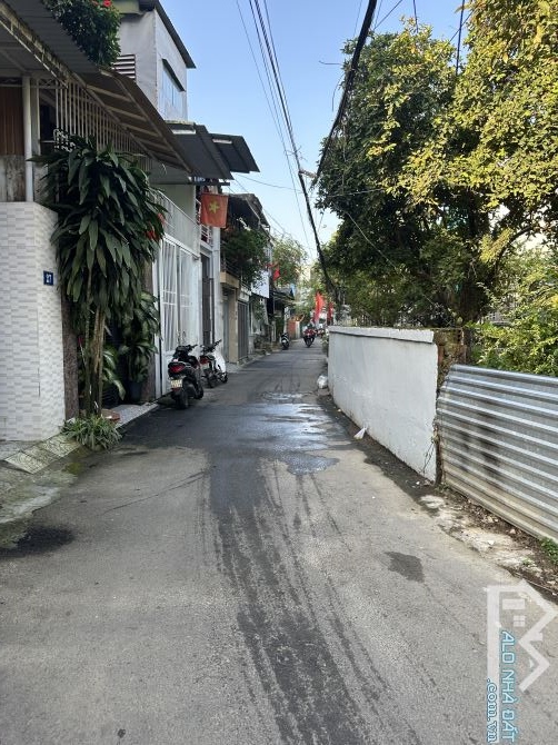 ĐẤT MẶT TIỀN TRUNG TÂM TP HUẾ . SÁT CHỢ BẾN NGỰ - 2