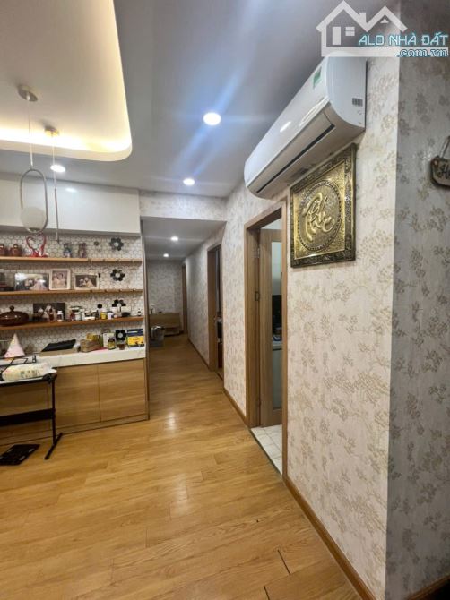 BÁN CC CHELSEA PARK TRẦN KIM XUYẾN 112M2 3PN 2WC LÔ GÓC FULL NỘI THẤT SLOT OTO 15.5 TỶ