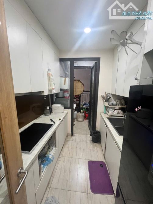 BÁN CC CHELSEA PARK TRẦN KIM XUYẾN 112M2 3PN 2WC LÔ GÓC FULL NỘI THẤT SLOT OTO 15.5 TỶ