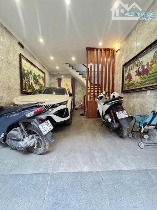 [Chỉ hơn 20 tỷ] Phân lô Ba đình DT 65m - Nội thất nhập khẩu - Ô tô tránh