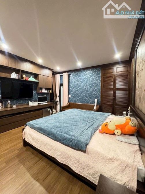 [Chỉ hơn 20 tỷ] Phân lô Ba đình DT 65m - Nội thất nhập khẩu - Ô tô tránh