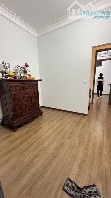 Ba Đình – Ngọc Khánh | 5 Ngủ – Nhà Đẹp Ở Ngay | Chỉ 9 Tỷ | Xem Ngay!