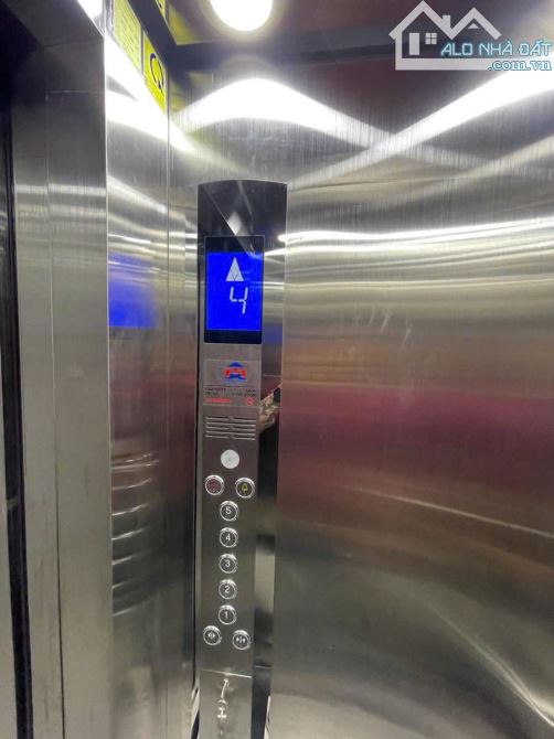 BÁN CĂN HỘ DÒNG TIỀN PHỐ VĂN CAO 99M – 6 TẦNG – 23 TỶ