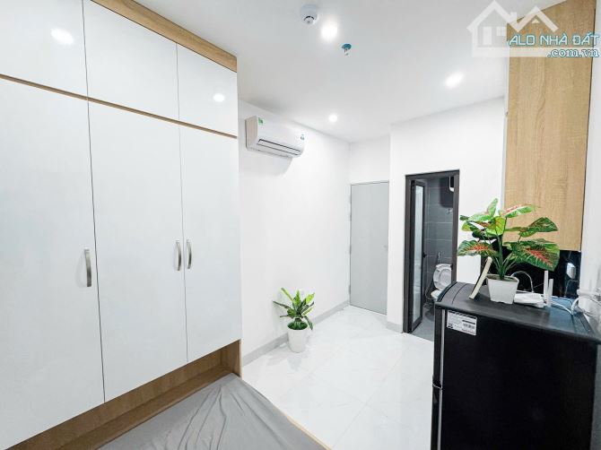 Bán Nhà Dòng Tiền CCMN Dich Vọng - Cầu Giấy 7 Tầng 25 Phòng Khép Kín Full Đồ Xây Mới