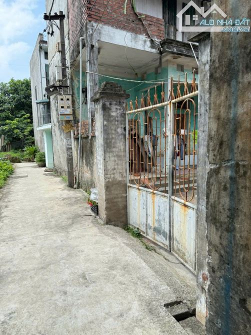 HIẾM LẮM MỚI THẤY NHÀ BÁN. LÔ ĐẤT 54.6m XÓM TRÚC TAM SƠN, TỪ SƠN. THÔNG CÁC NGẢ-CHỈ 1.7 TỶ - 1