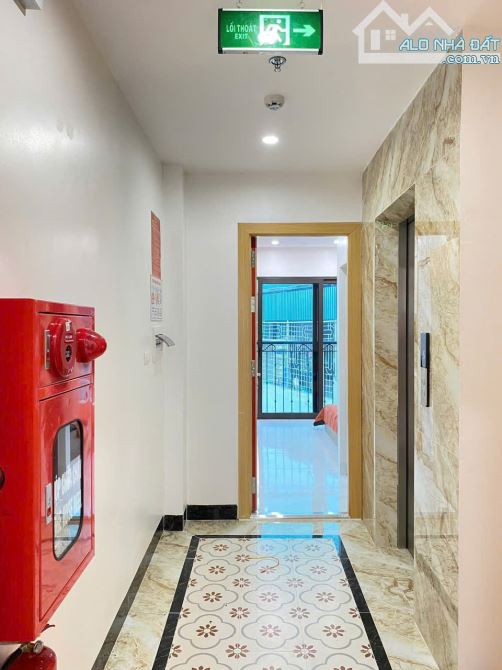 Bán Nhà Dòng Tiền CCMN Nguyễn Đức Cảnh 8 Tầng 12 Phòng Khép Kín ( Gần Ô Tô )