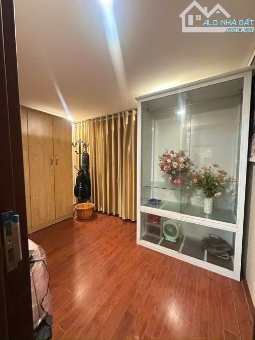 Bán căn hộ 3PN tại Tây Sơn, giá siêu hời 5,38 tỷ, 80m2, Đống Đa, Hà Nội