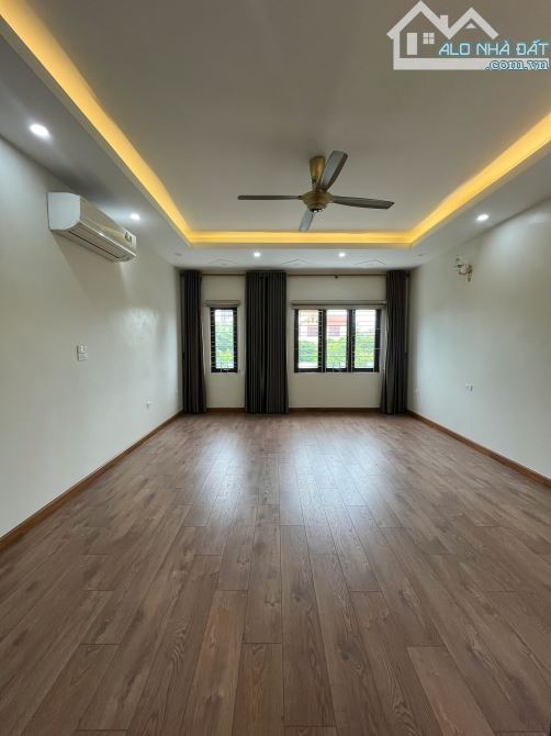 Cho thuê văn phòng Vạn Phúc, ngay gần ngã tư Vạn phúc- TỐ Hữu - 2