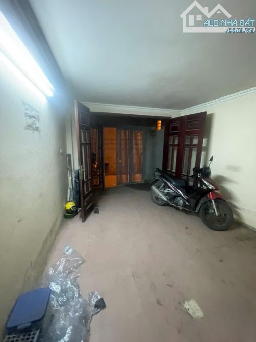 BÁN ĐẤT 42M² – NGÕ KIM NGƯU – THÔNG MINH KHAI – PHÙ HỢP XÂY CĂN HỘ DỊCH VỤ DIỆN TÍCH 42M²,