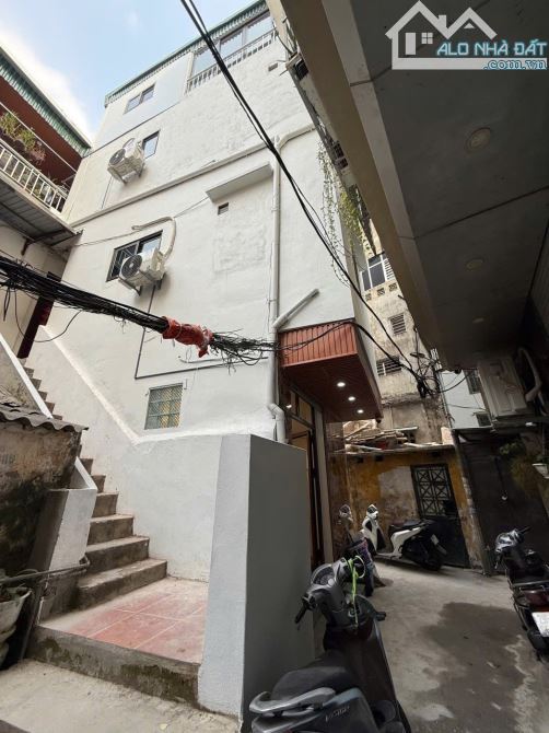 Nhà đẹp giá cực tốt Đống Đa 50m2 4 Tầng 8.45 Tỷ