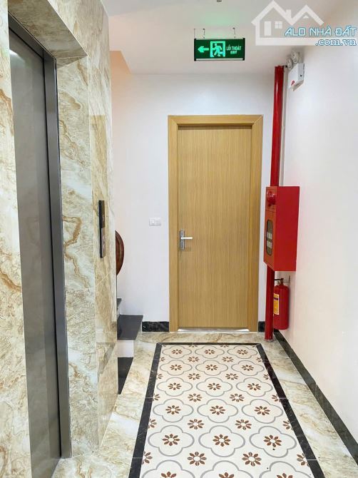 Bán Nhà Dòng Tiền CCMN Nguyễn Đức Cảnh 8 Tầng 12 Phòng Khép Kín ( Gần Ô Tô )