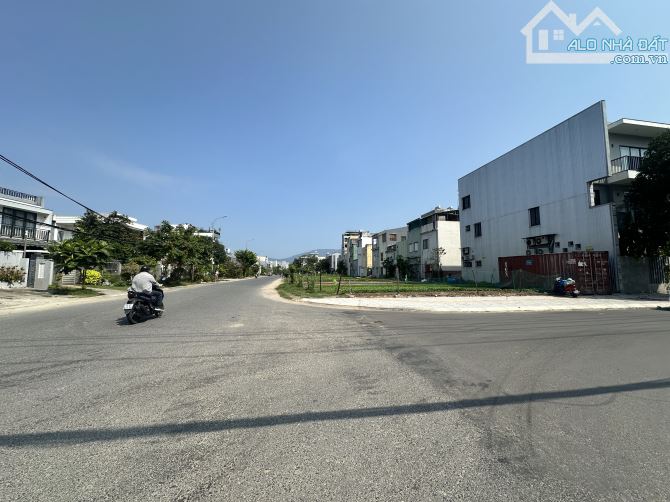 BÁN LÔ GÓC 2 mặt tiền Chính Hữu và Đông Kinh Nghĩa Thục (dt125,8m) Giá 25tỷ . - 3