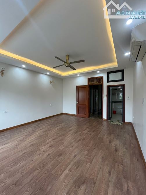 Cho thuê văn phòng Vạn Phúc, ngay gần ngã tư Vạn phúc- TỐ Hữu - 3