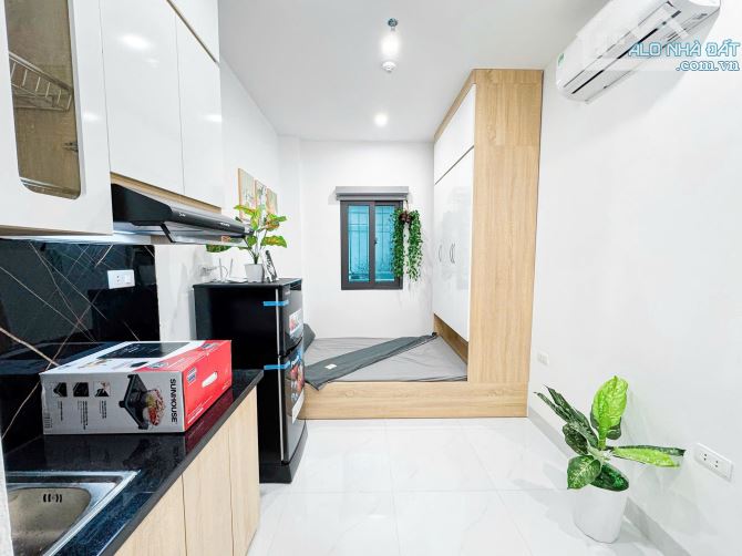 Bán Nhà Dòng Tiền CCMN Dich Vọng - Cầu Giấy 7 Tầng 25 Phòng Khép Kín Full Đồ Xây Mới