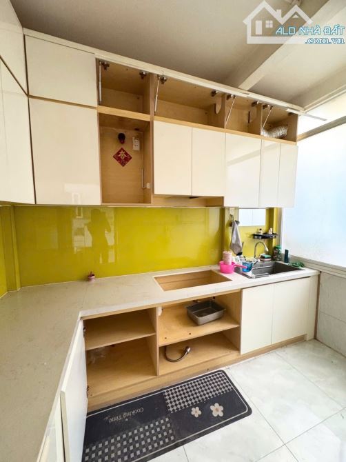 Chung cư 46m2 Xóm Cải đường Nguyễn Trãi P8 (Phường An Đông) Quận 5. Giá 2.3 tỷ - 3