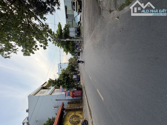 NHÀ LÔ GÓC 3 MẶT TIỀN PHÓ ĐỨC CHÍNH – 110M2 - NGANG:15M - GẦN BIỂN - 17.5 TỶ 💥 - 3