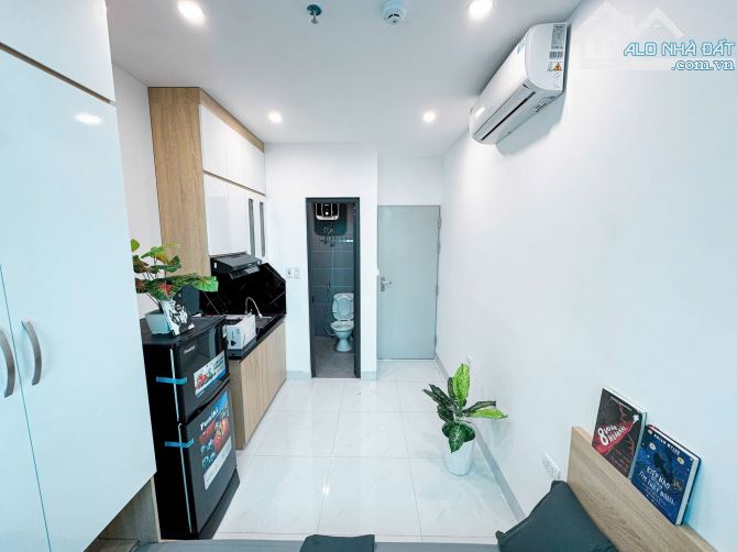 Bán Nhà Dòng Tiền CCMN Dich Vọng - Cầu Giấy 7 Tầng 25 Phòng Khép Kín Full Đồ Xây Mới