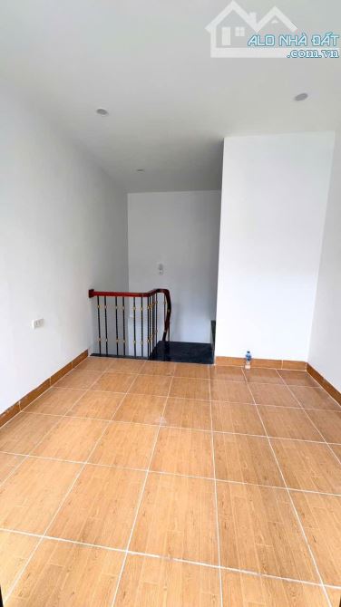 5.95 TỶ-25M2-4 NGỦ-20M RA PHỐ-BẠCH MAI-THANH NHÀN-HBT