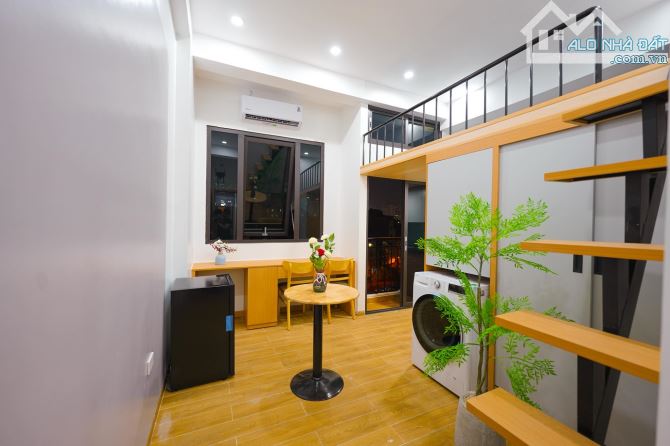 TÒA CĂN HỘ DỊCH VỤ CAO CẤP Ở HOÀNG HOA THÁM, 60M 7T, MT 4.5M, 10P CAO CẤP CHO THUÊ 90TR/TH