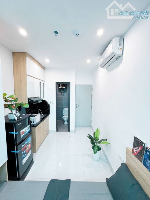 Bán Nhà Dòng Tiền CCMN Dich Vọng - Cầu Giấy 7 Tầng 25 Phòng Khép Kín Full Đồ Xây Mới