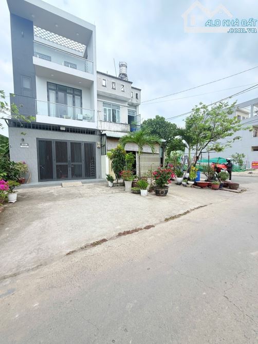 🔥 ĐẤT MẶT TIỀN XE TẢI – XUÂN THỚI ĐÔNG-1300M²  – SỔ VUÔNG A4 – LÀM XƯỞNG, KHO, NHÀ VƯỜN C - 2