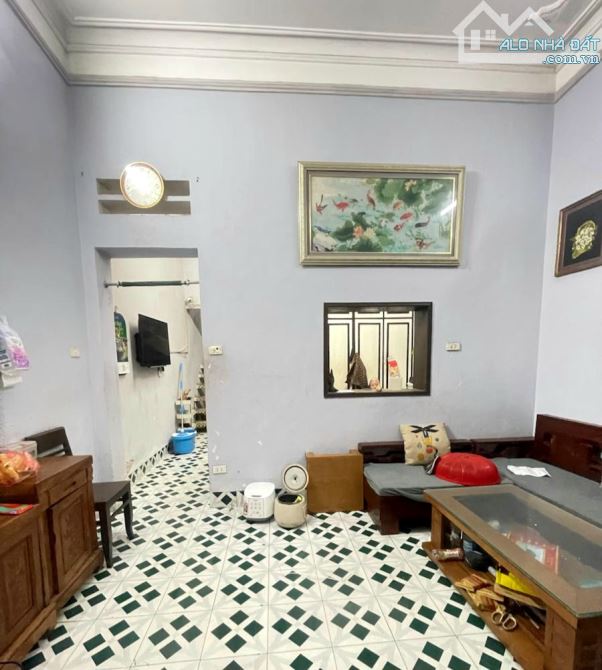 Bán gấp lô góc 5 tầng khu Ngọc Khánh gần Đài THVN, an sinh tốt, chưa đến 4t.