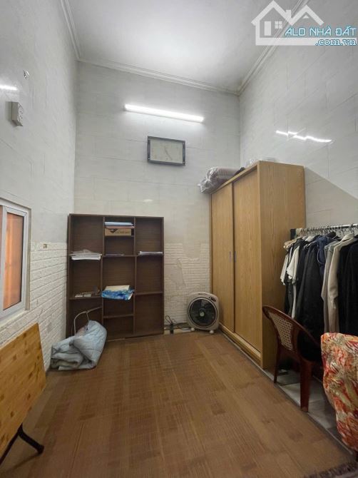 Bán nhà Hoàng Hoa Thám, Ba Đình –100m², MT 5m, 4 tầng, ngõ thông, giá 14 tỷ