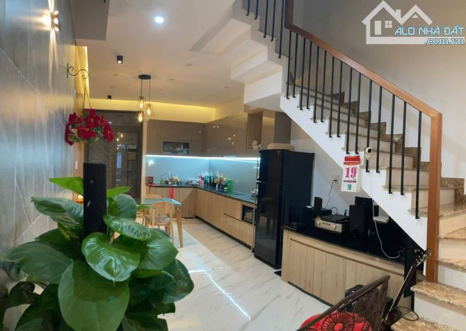 Bán nhà 4 tầng mặt tiền đường Bàu hạc 4 thanh khê Đà nẵng 8 tỷ xx - 3