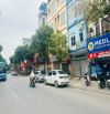 Chủ bán gấp ,lô góc oto nhỏ thông, 1 nhà ra mặt phố Thạch Bàn
