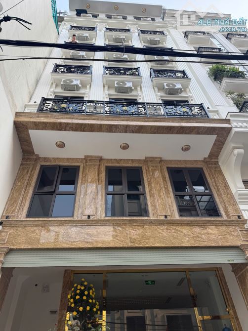 Bán nhà riêng phân lô Đỗ Quang, 95m2, 7 tầng, MT 7.5m, ô tô, KD, nhỉnh 50 tỷ