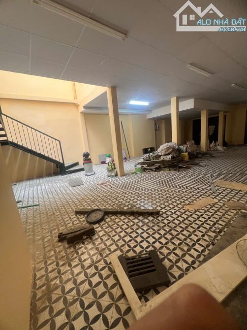 BÁN NHÀ MẶT PHỐ CỔNG ĐỤC HOÀN KIẾM 152.7M² 4 TẦNG MẶT TIỀN 8M GIÁ 110 Tỷ