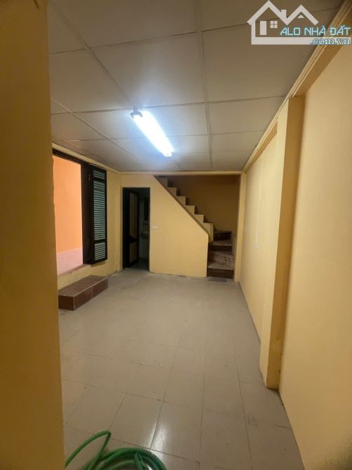 BÁN NHÀ MẶT PHỐ CỔNG ĐỤC HOÀN KIẾM 152.7M² 4 TẦNG MẶT TIỀN 8M GIÁ 110 Tỷ