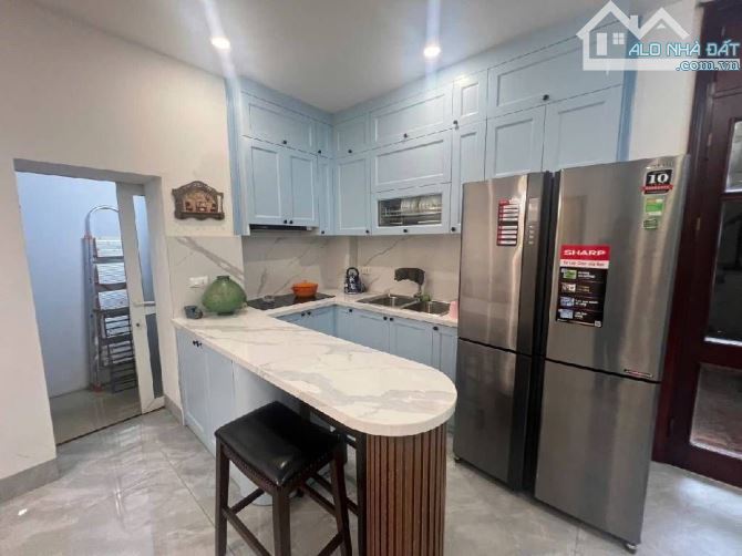 SIÊU HIẾM - PHỐ CỔ - LÀ SŨ - HOÀN KIẾM - 30M - 6 TẦNG - MẶT TIỀN 5M - 18 TỶ