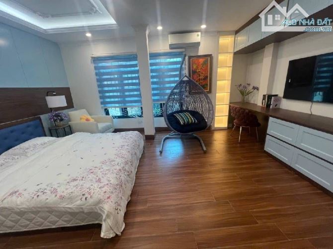 SIÊU HIẾM - PHỐ CỔ - LÀ SŨ - HOÀN KIẾM - 30M - 6 TẦNG - MẶT TIỀN 5M - 18 TỶ