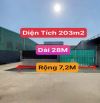 Bán Nhà 2 Mặt Tiền-Hóc Môn - 203M2 (7.2 x 28m )Cấp 4 - Hẻm HXH -  Chỉ 4,79 Tỷ.