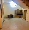Cho thuê nhà ở Mỹ Đình 50m2, 4 tầng, kinh doanh trực tiếp tốt.