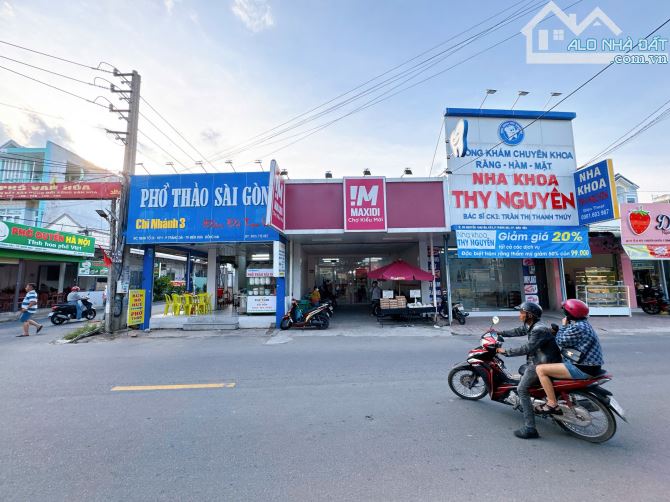 NP043 🆘 Hạ giá hơn 500 triệu ( 6tỉ8 còn 6tỉ290 )  BÁN GẤP NHÀ GÓC 2 MĂT TIỀN CHỢ PHÚ THỌ - 1