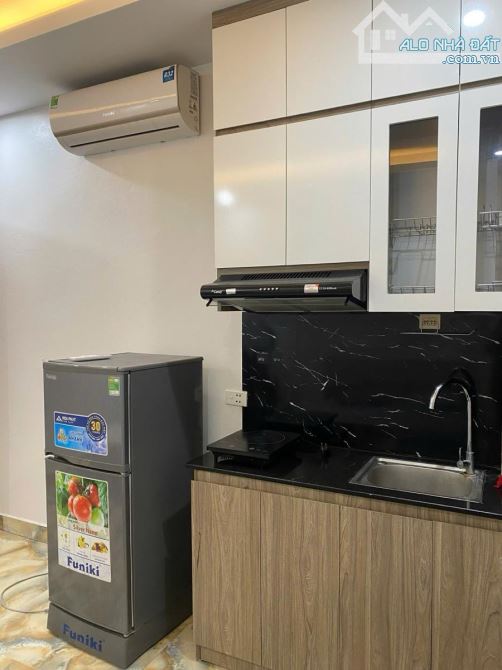 12 TỶ. BÁN NHANH NHÀ CẦU GIẤY DT66m2*5TẦNG CHDV 10 PHÒNG KK DOANH THU 50TR/TH