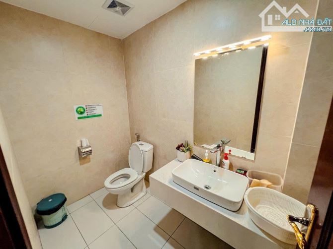 Bán nhà riêng mặt phố Thuỵ Khuê, 105m2, 7 tầng, 2 mặt phố, thang máy, nhỉnh 39 tỷ