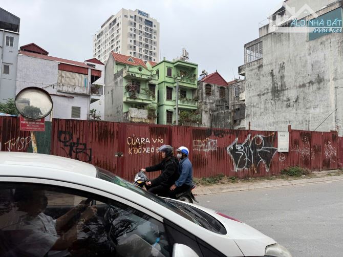 Bán đất mặt Phố Phú Xá, 200m2, MT 11m, lô góc, đường 15,5m, nhỉnh 68 tỷ