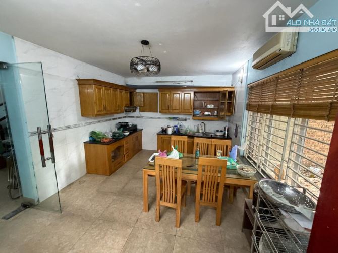 Phân Lô_Ô Tô, Kinh Doanh_Phố Lý Thường Kiệt, Hoàn Kiếm. Dt: 55m x 5 tầng. Giá 29 tỷ.