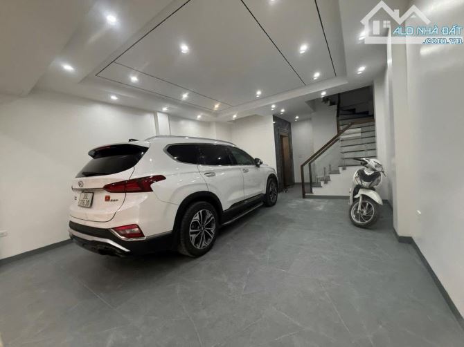 21 TỶ - NHÀ CỰC ĐẸP PHỐ ĐỘI CẤN, 55m 7T THANG MÁY, GARA OTO, NGÕ THÔNG KINH DOANH, NT XỊN