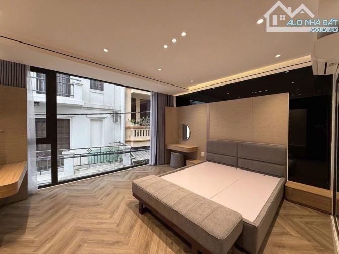 21 TỶ - NHÀ CỰC ĐẸP PHỐ ĐỘI CẤN, 55m 7T THANG MÁY, GARA OTO, NGÕ THÔNG KINH DOANH, NT XỊN