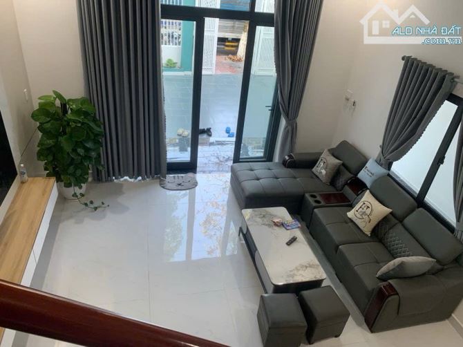 Bán gấp Biệt thự VIP Mặt tiền đường Nguyễn Công hoan Trung tâm Đà Nẵng - 2